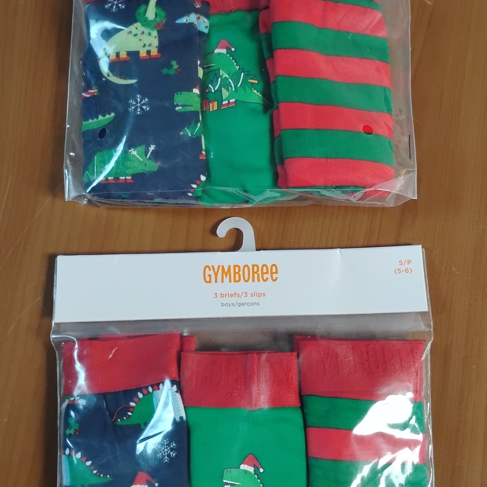 Gymboree Boys 3-Pack Dinosaur Briefs in Red, Green, Navy. Both Packs $15